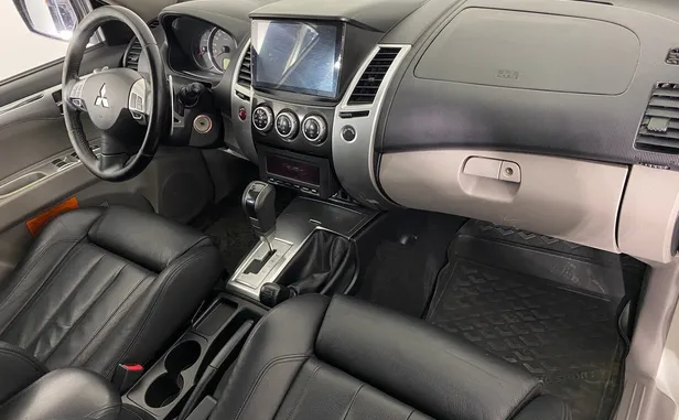 Mitsubishi Pajero Sport