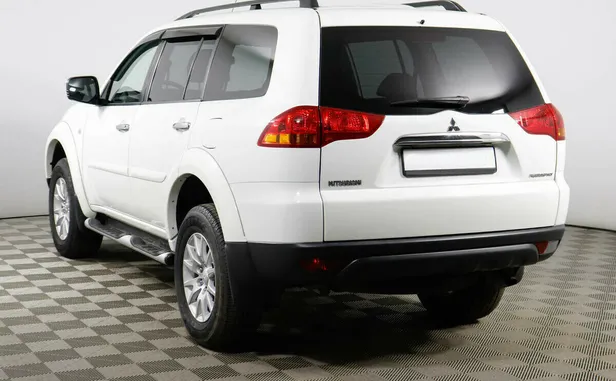 Mitsubishi Pajero Sport