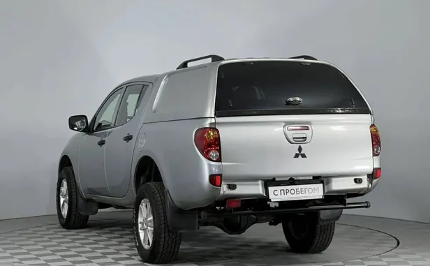Mitsubishi L200