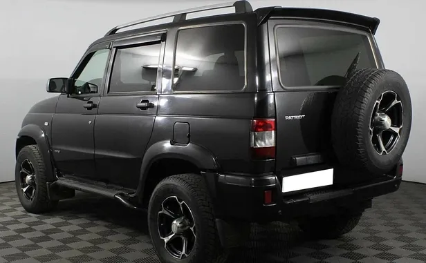 УАЗ Patriot