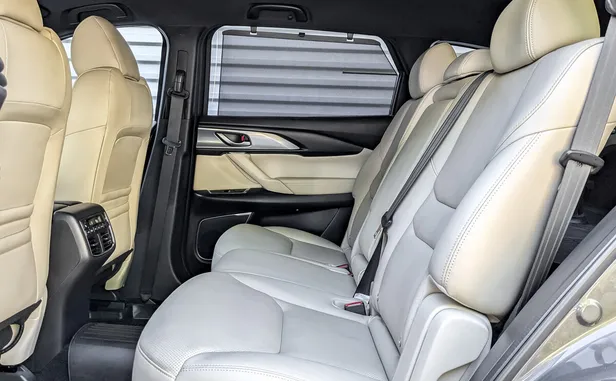 Mazda CX-9