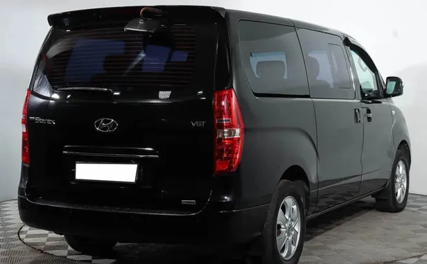 Hyundai Grand Starex
