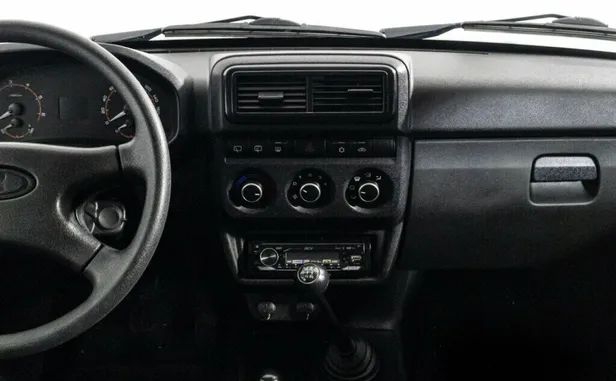 Lada (ВАЗ) Niva Legend