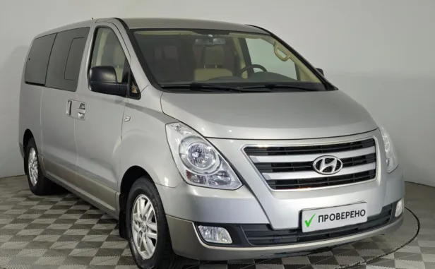 Hyundai H-1