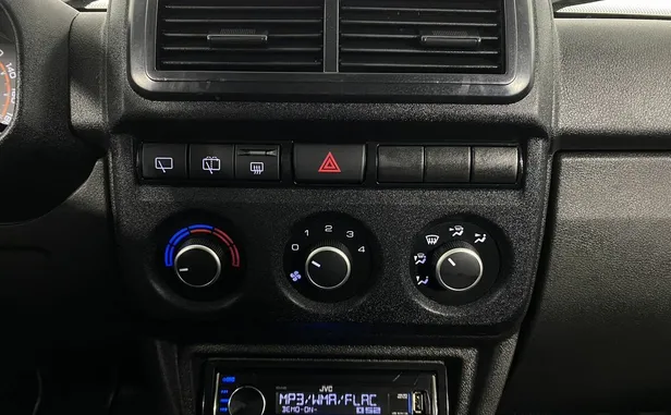 Lada (ВАЗ) Niva Legend