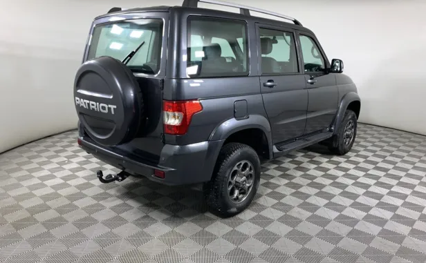 УАЗ Patriot