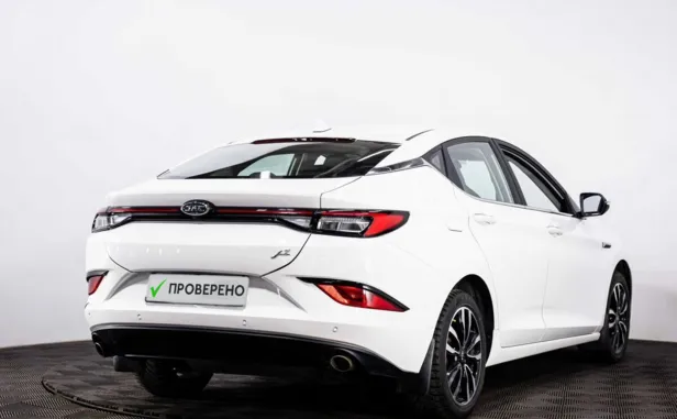 JAC J7