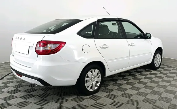 Lada (ВАЗ) Granta