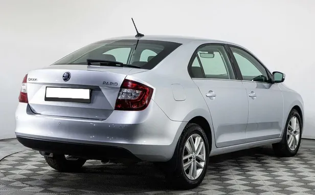 Skoda Rapid