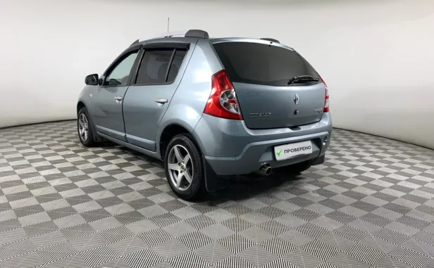 Renault Sandero