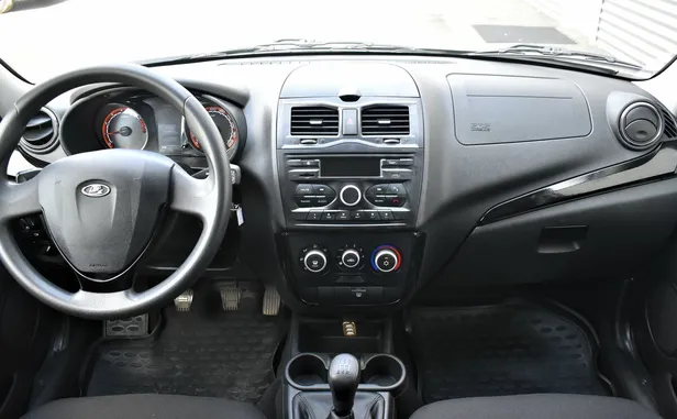 Lada (ВАЗ) Granta