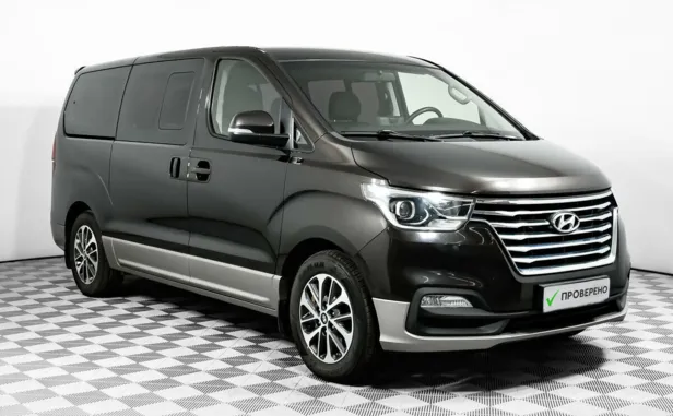 Hyundai Grand Starex