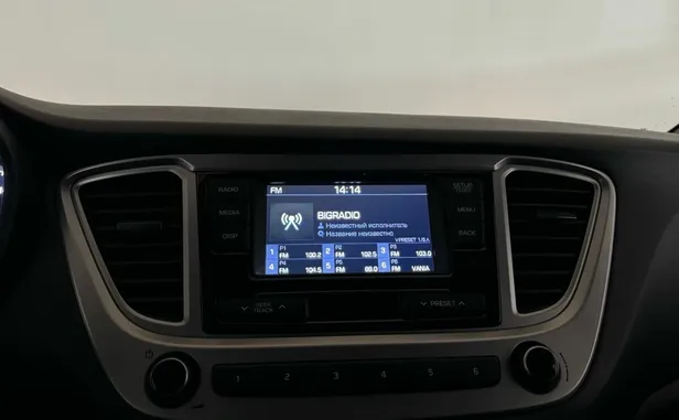 Hyundai Solaris