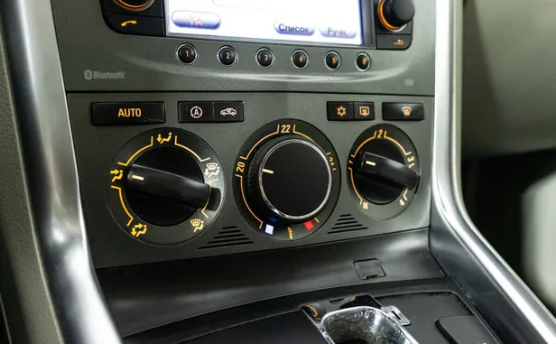 Opel Antara