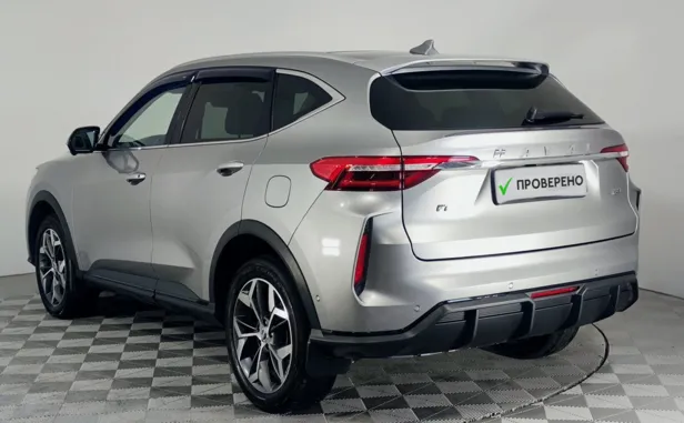 Haval F7