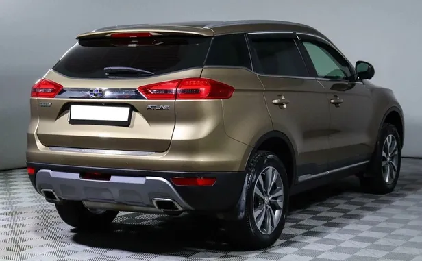 Geely Atlas