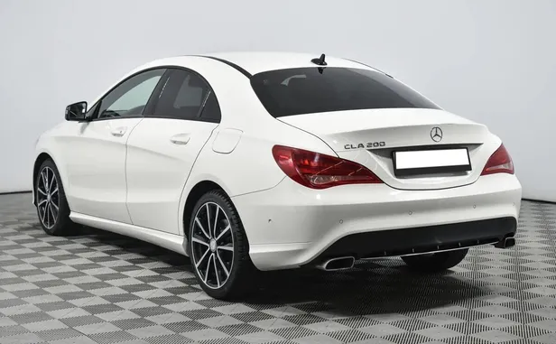 Mercedes-Benz CLA