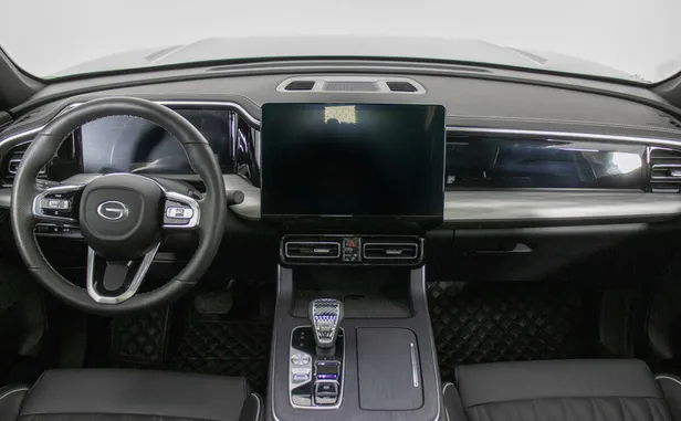 GAC GS8