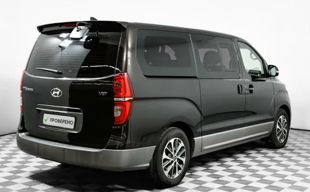 Hyundai Grand Starex