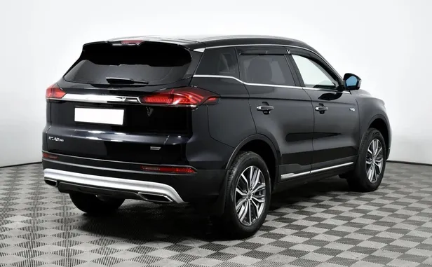 Geely Atlas Pro