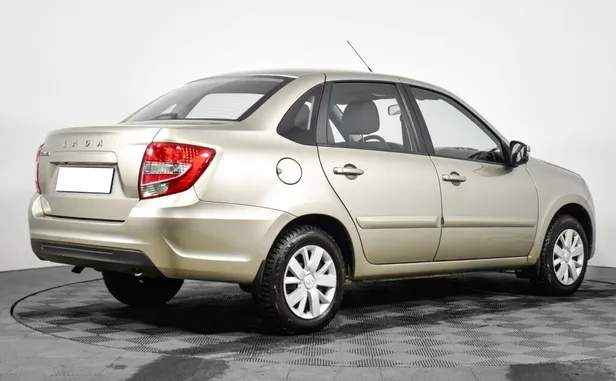 Lada (ВАЗ) Granta