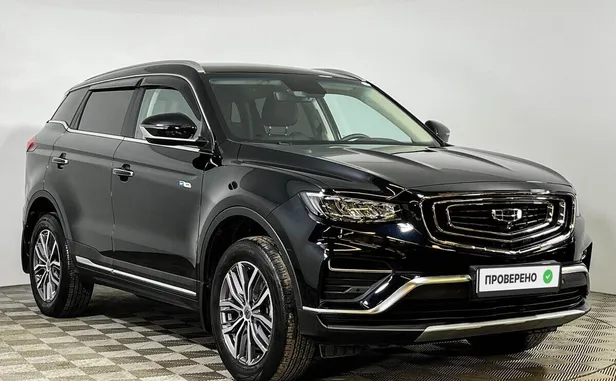 Geely Atlas Pro