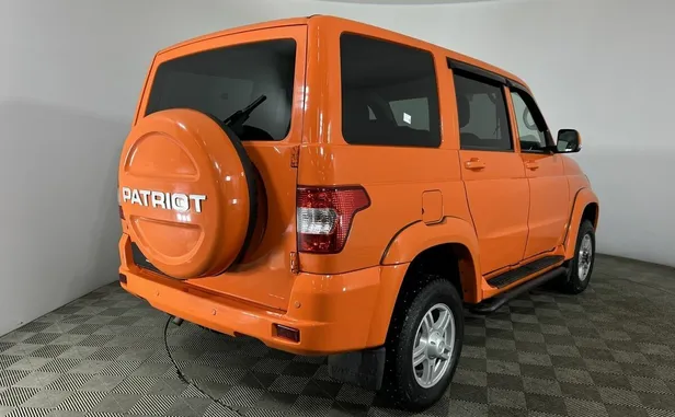 УАЗ Patriot