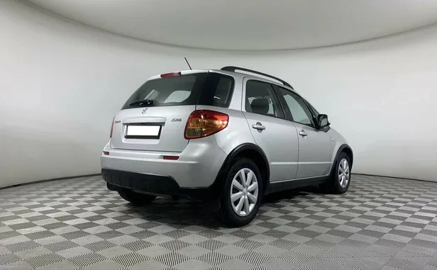 Suzuki SX4