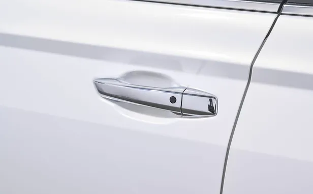 FAW Bestune T77