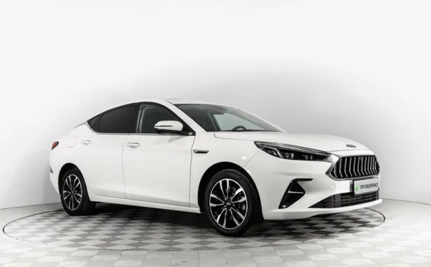 JAC J7