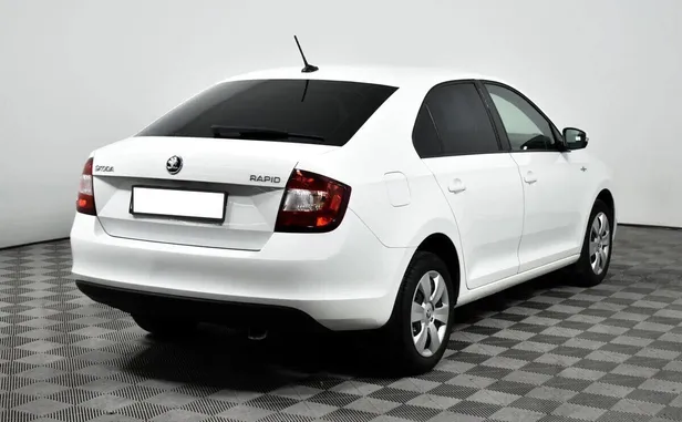 Skoda Rapid