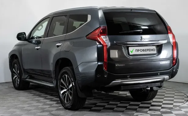 Mitsubishi Pajero Sport