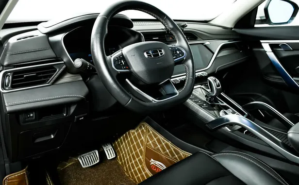 Geely Atlas Pro