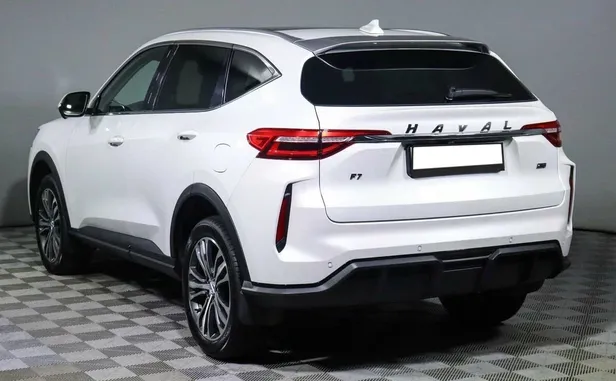 Haval F7