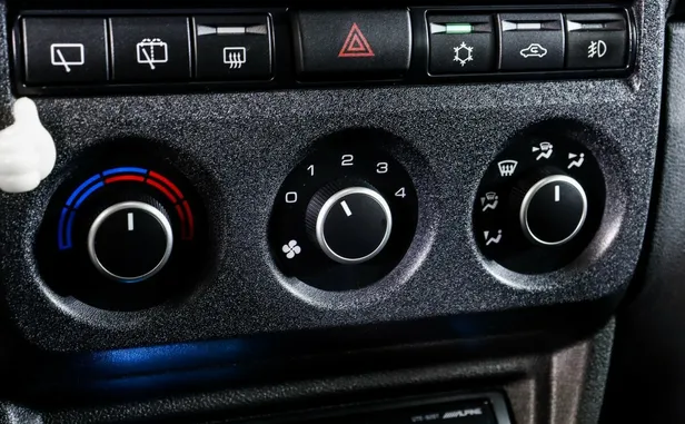 Lada (ВАЗ) Niva Legend