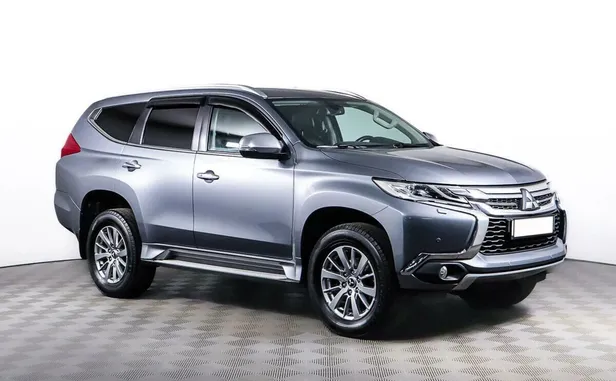 Mitsubishi Pajero Sport