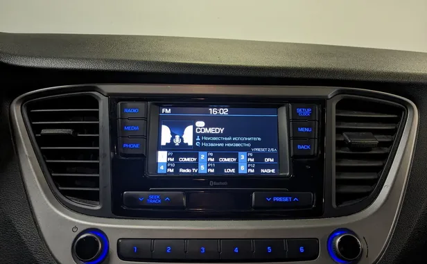 Hyundai Solaris