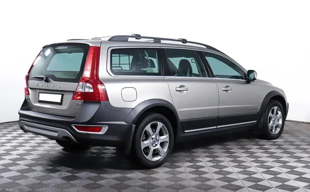 Volvo XC70