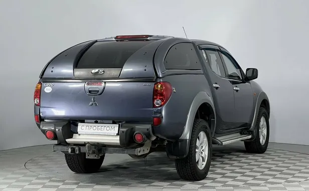 Mitsubishi L200