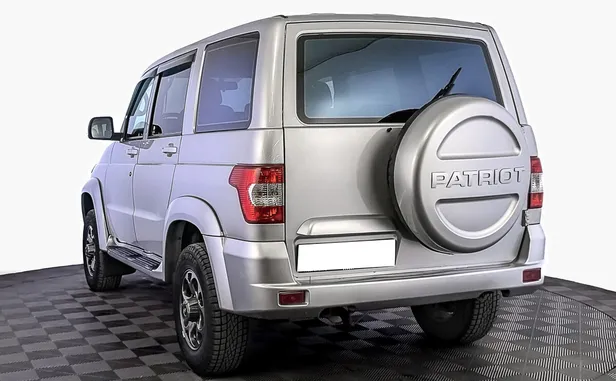 УАЗ Patriot