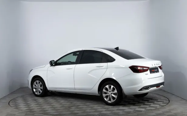 Lada (ВАЗ) Vesta