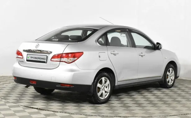 Nissan Almera