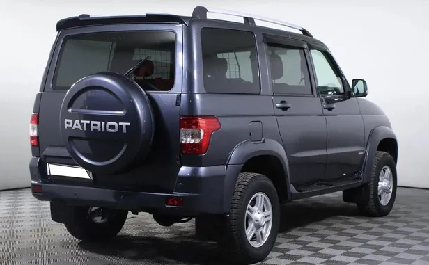 УАЗ Patriot