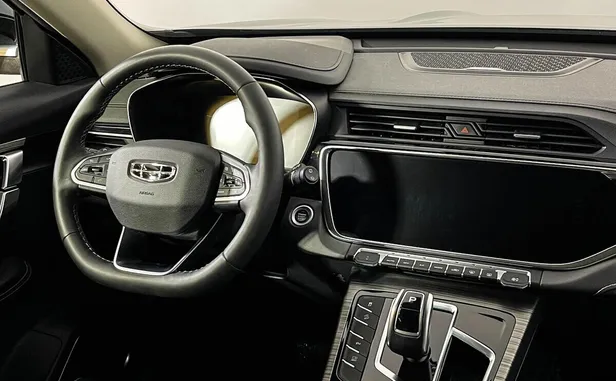 Geely Atlas Pro
