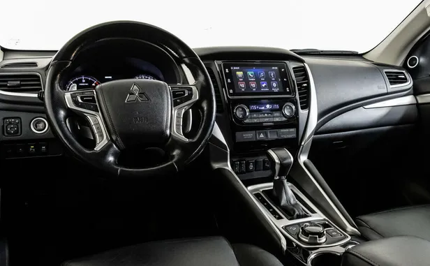 Mitsubishi Pajero Sport