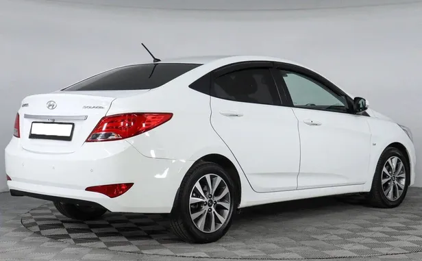 Hyundai Solaris