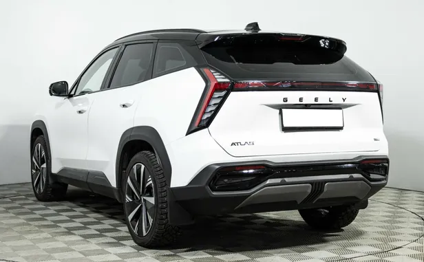 Geely Atlas