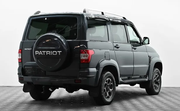 УАЗ Patriot