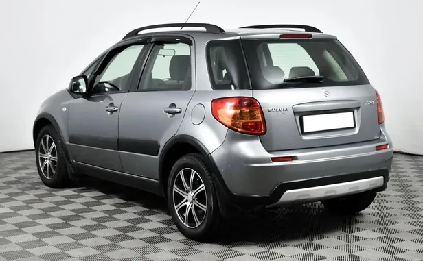 Suzuki SX4
