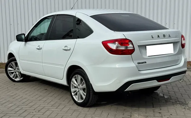 Lada (ВАЗ) Granta